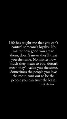 Quotes About Controlling Friends, Family That Doesnt Make An Effort, Quotes About Moving On From Friends, Quotes Funny Life, Funny Life Lessons, Loyalty Quotes, Betrayal Quotes, Funny Relationship Quotes, Done Quotes