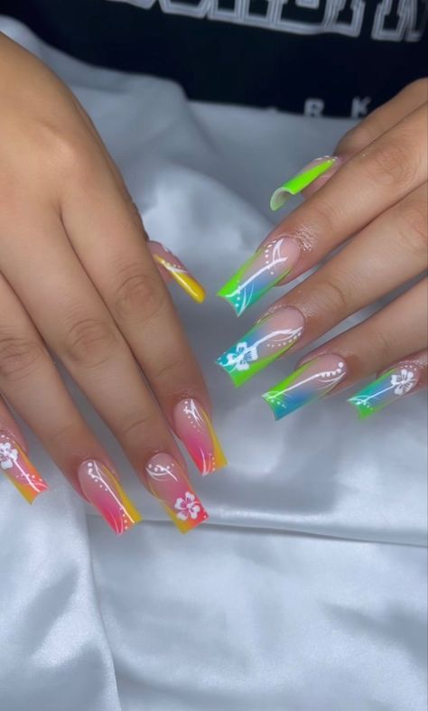 Nail Inspiration For Vacation, Nail Inspo Crazy Designs, Cute Nail Ideas For Vacation, Habisquis Nails, Nails For Puerto Rico Trip, Nails For Jamaica Vacation, Summer Nail Inspo 2024 Square, Red Vacation Nails, French Tip Colorful