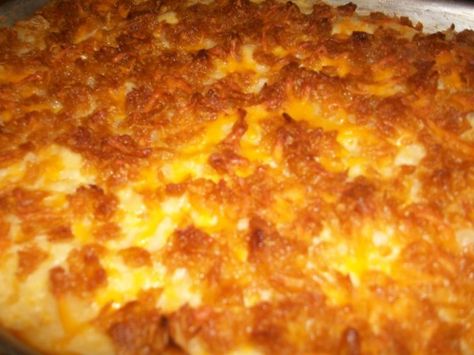 Creamed Beef, Au Gratin Recipes, Sour Cream Chicken, Chicken Enchilada Casserole, Haitian Food Recipes, Potatoe Casserole Recipes, Beef Enchiladas, Enchilada Casserole, Cheesy Potatoes