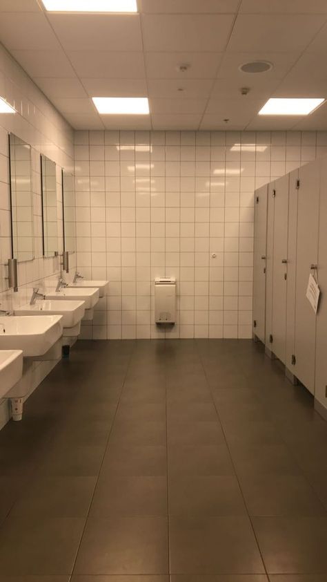 bro.ccolism on Twitter: "… " Wattpad School, Japan Bathroom, School Restroom, Boarding School Aesthetic, Emoji Stories, School Building Design, School Bathroom, Restroom Design, Public Bathrooms