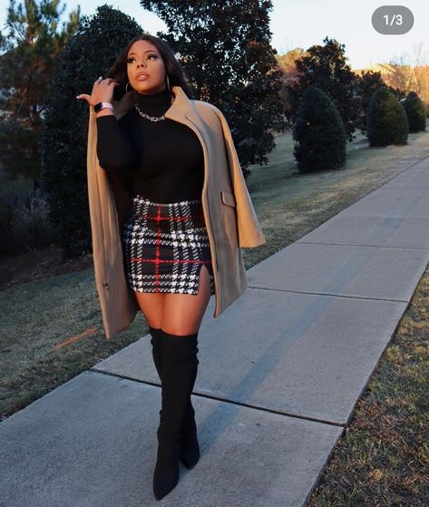 25 Birthday Outfit Ideas For Black Women, Skirt Looks Winter, Skirt Outfits With Black Tights, Church Ideas Outfits, Winter Outfit Skirt Tights, Dress Knee High Boots, Winter Photoshoot Outfits Women, Winter Pencil Skirt Outfits, Plaid Skirt Outfit Black Women