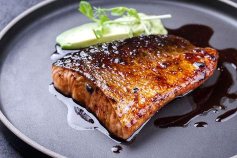 Mirin & Soy-Glazed Salmon Recipe: A Quick Asian-Inspired Salmon Recipe for Fish Night | Seafood | 30Seconds Food Lemon Butter Chicken Breast, Asian Salmon Recipes, Asian Marinade, Asian Salmon, Salmon Marinade, Salmon Glaze Recipes, Lemon Butter Chicken, Enchilada Casserole Recipes, Baking Measurements