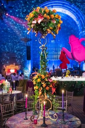 This Alice in Wonderland themed corporate holiday was a trippy terrarium of fantastical florals and mad-as-a-hatter arrangements. Alice In Winter Wonderland, Bat Mitzvah Themes, Mitzvah Themes, Mitzvah Decor, Creative Centerpieces, Corporate Holiday Party, Broadway Show, Curly Willow, Wonderland Theme