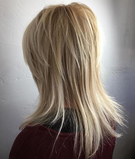 Medium Blonde Layered Hairstyle Blonde Layered Hair, Modern Shag Haircut, Modern Shag, Medium Shag Haircuts, Blonde Layers, Medium Blonde, Trendy Hair Color, Shag Haircut, Haircuts For Long Hair