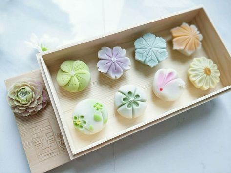 ☆Wagashi Wagashi Art, Desserts Japonais, Japanese Wagashi, Japanese Sweets Wagashi, Japanese Sweet, Japanese Candy, Japanese Dessert, Japanese Sweets, Kawaii Food