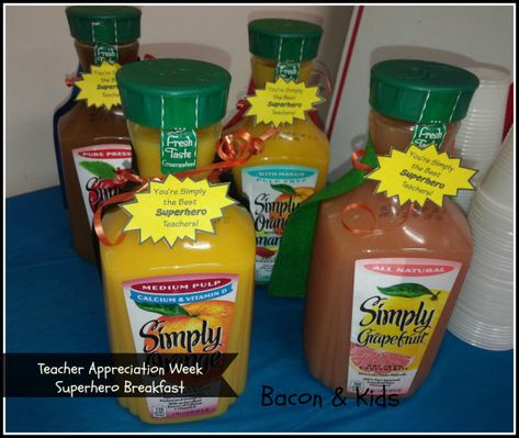 teacher appreciation week simply juice Superhero Breakfast Ideas, Superhero Breakfast, To Go Breakfast, Hosting Breakfast, Teacher Appreciation Breakfast, Superhero Teacher Appreciation, Breakfast Table Set, Pto Mom, Pta Mom