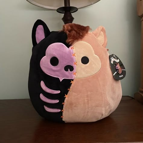 Wade 12 inch squishmallow limited edition Halloween Squishmallows Wallpaper, Custom Squishmallow Ideas, Halloween Squishmallows, Squishmallow Collection, Squish Mellow, Cute Squishies, Purple Wallpaper Iphone, Halloween Animals, Cute Stuffed Animals