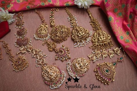 Head Jewelry, Indian Wedding Jewelry, Gold Earrings Designs, Wedding Jewellery, South India, Dress Ideas, Girl Dress, Designer Earrings