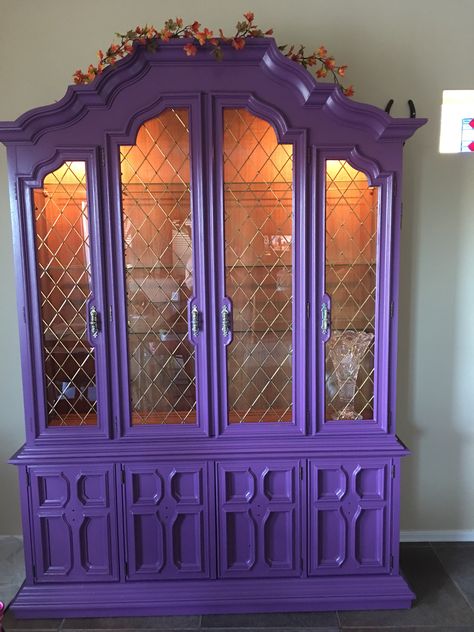 My Drexel heritage china hutch makeover China Hutch Makeover, Antique China Cabinet, Hutch Makeover, Diy Furniture Decor, Drexel Heritage, China Hutch, Welcome To My House, Neon Purple, Antique China