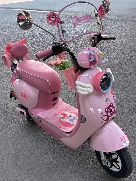 Hello Kitty Scooter, Cute Moped, Pink Motorbike, Pink Moped, Pink Volkswagen Beetle, 50cc Moped, Pink Motorcycle, Cool Car Accessories, Childhood Movies