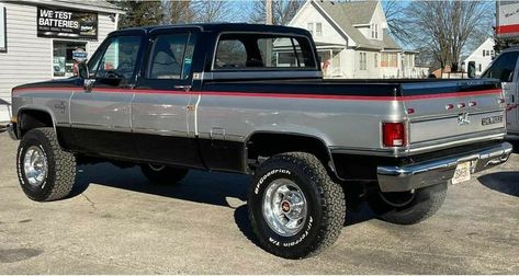 Classic Gmc, American Pickup Trucks, Sport Truck, Custom Chevy Trucks, Dodge Power Wagon, Lifted Chevy Trucks, Chevy Pickup Trucks, Old Pickup Trucks, Classic Cars Trucks Hot Rods