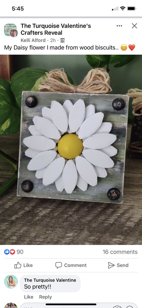 Wood Biscuit Flowers, Wood Biscuit Crafts, Wood Biscuits, Senior Crafts, Painted Objects, Wooden Clothespin Crafts, Summertime Crafts, Sunflower Crafts, Wood Block Crafts