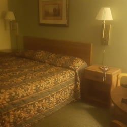 Old Motel, Cheap Motels, Motel Room, Motel 6, Bg Design, Film Inspiration, Room Aesthetic, Hotel Room, My New Room