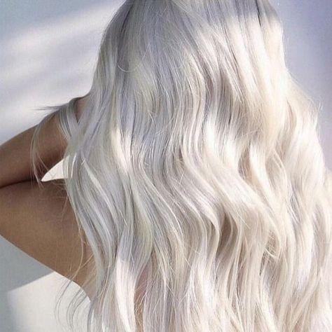 kida aesthetic | atlantis: the lost empire Kida Atlantis Aesthetic, Atlantis Aesthetic, Silver Hair Shampoo, White Ombre Hair, Kida Atlantis, Blonde Ombre Hair, Beige Blond, Beautiful Blonde Hair, Golden Blonde Hair