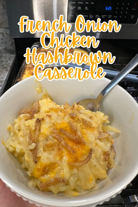 Shredded Chicken Hashbrown Casserole, French Onion Hashbrown Chicken Casserole, French Onion Hashbrown Casserole, Chicken And Hashbrown Recipes, Recipes With Hashbrowns, Easy French Onion Chicken, French Onion Chicken Casserole, Onion Chicken Casserole, Easy Weeknight Casseroles