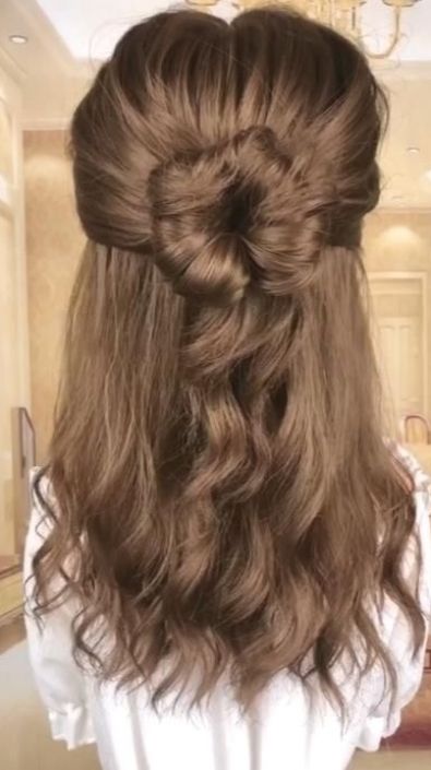 Sidesweep Wedding Hair, Easy Partial Updos For Long Hair, Half Updo Hairstyles For Medium Hair, Hairstyle Ideas For Wedding, Easy Prom Hairstyles, Hairstyle For Long Hair, Simple Prom Hair, Braided Hairstyle, Simple Wedding Hairstyles