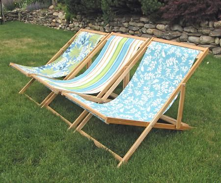 lounging at the beach or in the backyard.... totally wanna make some! Outdoor Patio Set, Lawn Chairs, Sling Chair, Diy Chair, Deck Chairs, Beach Chairs, Handmade Furniture, Easy Diy Projects, Folding Chair