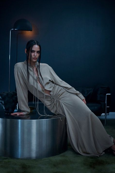 Christopher Esber Fall 2021 Ready-to-Wear Collection | Vogue Christopher Esber, Maxi Shirts, Front Tie Shirt, Panel Dress, Maxi Shirt Dress, Poplin Dress, Fashion Show Collection, Long Sleeve Shirt Dress, Evening Wear