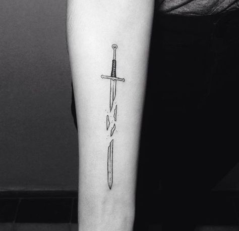 lord of the rings tattoo Lord Of The Rings Tattoo Simple, Lotr Simple Tattoo, Minimal Lotr Tattoo, Simple Fantasy Tattoo, Simple Lord Of The Rings Tattoos, Lord Of The Rings Tattoo Minimalist, Lotr Tattoo Minimalist, Lotr Tattoo, Rings Tattoo