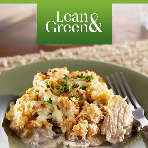 OPTAVIA on Instagram: "A meaty, savory comfort food classic made healthy with a creamy mashed cauliflower top and a lightly seasoned turkey filling. This NEW lean & green recipe, developed by The Culinary Institute of America, makes 4 servings, each with 1 leaner, 1 healthy fat, 3 green, and 3 condiments. It’s the perfect family-friendly dish for St. Patty’s Day☘️! Total Time: 45 minutes Ingredients: Mashed Cauliflower 5 cups riced cauliflower 3 large eggs ½ tsp salt 1 cup shredded, reduced-fa Califlower Mashed, Turkey And Mushrooms, Seasoned Turkey, Creamy Mashed Cauliflower, Optavia Lean And Green, Lean Protein Meals, Creamed Beef, Shredded Turkey, Loaded Cauliflower