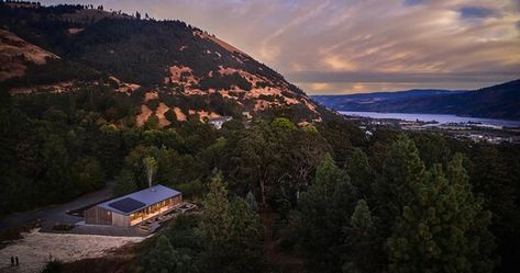 White Salmon Washington, Columbia Gorge, Exterior Design, Oasis, Columbia, Washington, Exterior, Photographer, Flowers