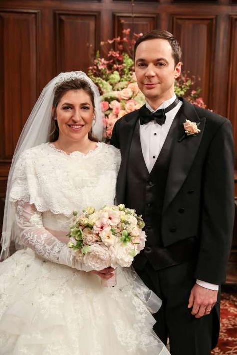 Ladies and Gentleman may I introduce to you Amy and Sheldon Cooper. Amy And Sheldon, Sheldon And Amy, Sheldon Amy, Big Ban, Wedding Couple Cartoon, The Big Band Theory, Amy Farrah Fowler, The Bigbang Theory, Johnny Galecki