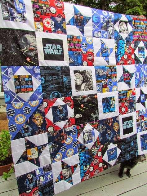 Star Wars Quilts, Star Trek Quilt, Darth Vader Quilt, Star Wars Sewing, Star Wars Quilt, Star Wars Fabric, Space Quilt, Boys Quilt Patterns, Quilting Methods