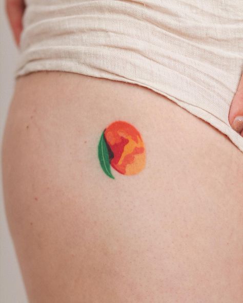 𝑶’ 𝒌𝒊𝒅 🍿 on Instagram: “Healed mango and passionfruit on Rosa! These were done 8 months ago 💘” Small Mango Tattoo, Mango Tattoo Minimalist, Passionfruit Tattoo, Mango Tattoo, Fruit Tattoos, Mango And Passionfruit, Food Tattoo, Small Watercolor Tattoo, Apple Tattoo