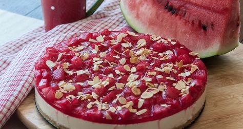 Watermelon Cheesecake, Greek Sweets, Refreshing Desserts, Watermelon Recipes, Creamy Cheesecake, Sweet Delights, Summer Fruit, Food Truck, Melon