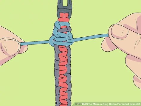 How to Make a King Cobra Paracord Bracelet: 12 Steps Paracord Bracelet Diy Step By Step, Cobra Weave Paracord, Cobra Weave, Paracord Bracelet Diy, Paracord Diy, Diy Step By Step, King Cobra, Arm Bracelets, 12 Step