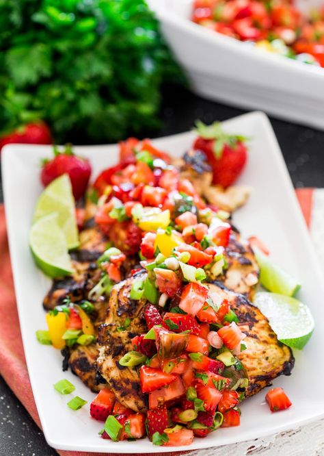 Cilantro Lime Grilled Chicken with Strawberry Salsa - a light and refreshing strawberry and jalapeno salsa with cilantro lime marinated grilled chicken, perfect for summer! @jocooks Strawberry Salsa Recipe, Lime Grilled Chicken, Recipe Development, Strawberry Salsa, Jo Cooks, Chicken Skillet, Skillet Recipes, Cilantro Lime Chicken, Grilled Chicken Recipes