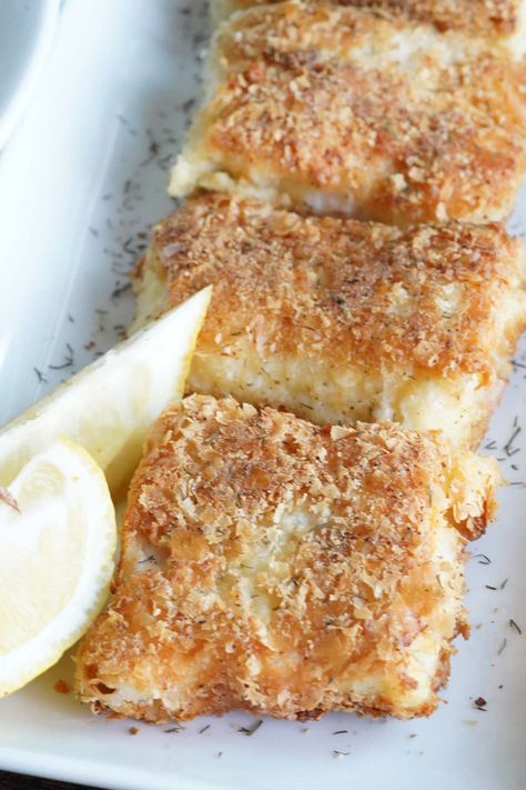 Easy Potato Crusted Cod Potato Crusted Cod, Breaded Cod, Crusted Cod, Haddock Recipes, Atlantic Cod, Fish Breading, Cod Fish Recipes, Instant Potatoes, Potato Flakes