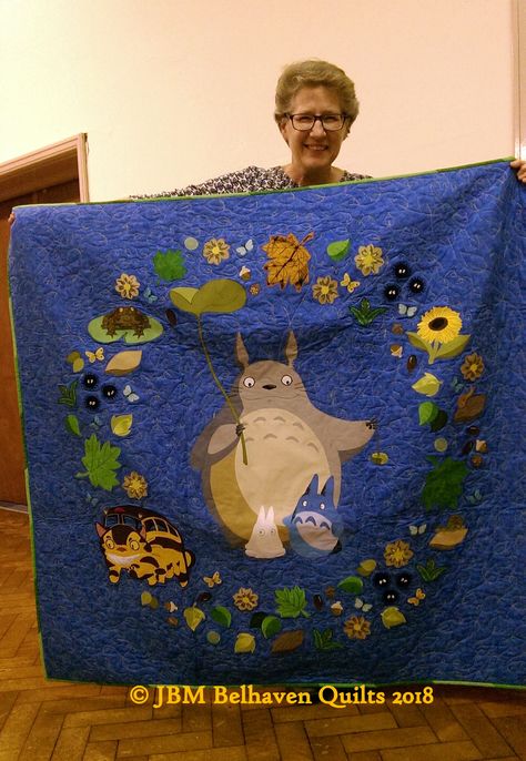 Totoro Quilt, Studio Ghibli Quilt, Beginner Hand Quilting, Totoro Party, Easy Quilting Design, Hand Quilting Patterns, Baby Applique, Baby Rag Quilts, Jelly Roll Quilt Patterns