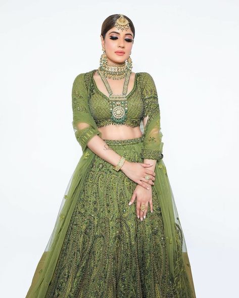 Green Lehengas, Engagement Dress For Girl, Green Bridal Lehenga, Latest Bridal Lehenga Designs, Desi Attire, Bridal Lehenga Designs, Latest Bridal Lehenga, Indian Outfits Lehenga, Green Lehenga