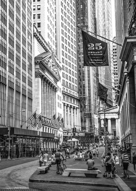 Wall Street Photography, NYC Photo, "Broad Street" #wallstreet #financialart #wallstreetart #financialdecor Wall Street Nyc, Wall Street Art, Bank Design, Red Hill, Nyc Photography, Free Photography, Street Photo, Wall Street Journal, Star Art