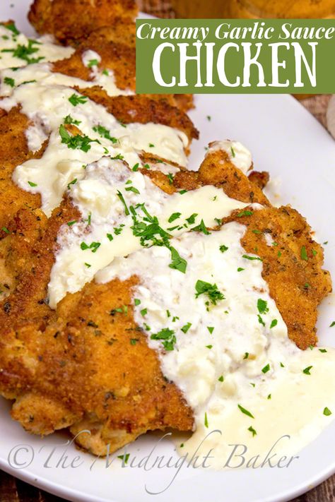 Chicken Parm White Sauce, Meals With Breaded Chicken, Breaded Chicken Recipes With Sauce, Chicken Cutlet Sauce Recipes, Chicken Cutlet With Gravy, Crispy Chicken With Sauce, Yummy Sauce For Chicken, Sauce For Parmesan Crusted Chicken, Breaded Chicken Cutlets With Sauce