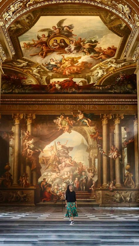 Sima | Travel Content Creator op Instagram : "Don’t miss out on seeing this if you visit Greenwich! 📍 The Painted Hall, Old Royal Naval College @royalmuseumsgreenwich @visitgreenwich @visitlondon #thecuriouspixiewanders #greenwich #visitgreenwich #oldroyalnavalcollege #awesomeonyourdoorstep #placestovisit #thepaintedhallgreenwich #thingstodoinlondon #visitlondon #londontravelling #londonguide #londonactivities #londonlife #mylondonlife #ilovelondon #londonliving #londonbloggers #loves_london # Old Royal Naval College, London Activities, London Living, London Guide, Travel Content, London Tours, London Places, Things To Do In London, Travel Locations