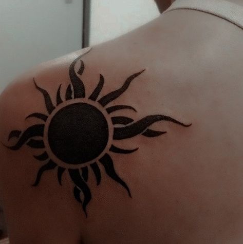 Tattoo , aesthetic, Sun Tattoo On Neck, Sunrise Tattoo, Sunflower Tattoo Sleeve, Moon Sun Tattoo, Tattoo Man, Solid Black Tattoo, Maori Tattoo Designs, Tattoo Black, Black Tattoo