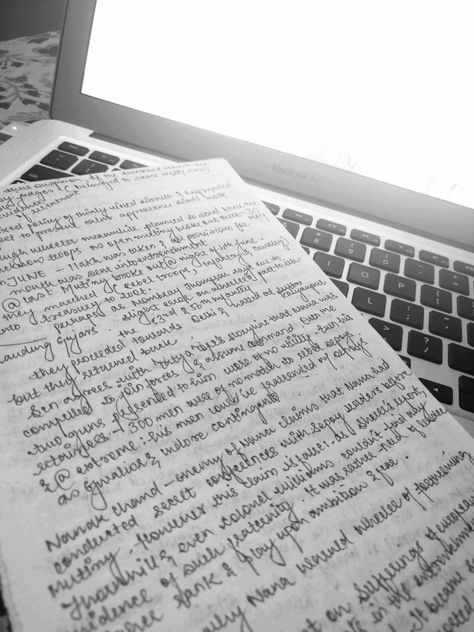 Messy Notes Aesthetic, Messy Notes, Studying Inspo Motivation, Handwriting Template, Colleges For Psychology, Handwriting Examples, Pretty Handwriting, Pretty Writing, Nursing School Motivation