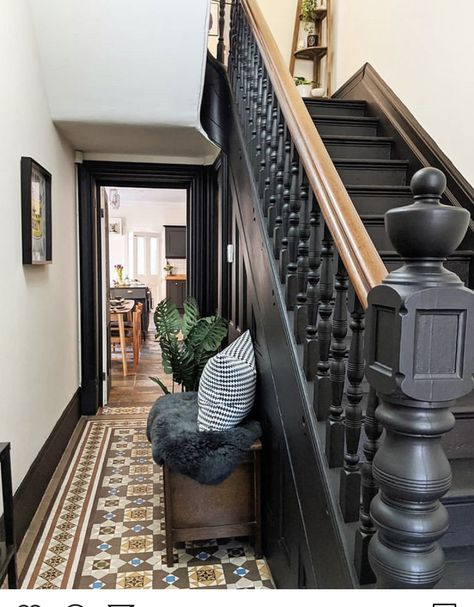 Modern Victorian Hallway, Edwardian Stairs, Victorian Tiles Hallway, Victorian Hallways, Victorian Hallway Ideas, Victorian Terrace Hallway, Victorian Tiled Hallway, Dark Hallway Ideas, Edwardian Hallway