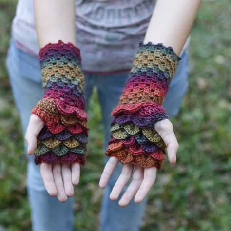 My free dragon glove pattern has been blowing up this week and I realized it's because the pattern is ranking #1 in Google searches! As a blogger and designer that's super exciting. 🎉🎉🎉🎉 🖤 You can find the free crochet pattern at the link in my bio. . . . . . #dragongloves #freecrochetpattern #freepattern #gloves #crochetersofinstagram #dragonqueen #instacrochet #ilovecrochet #crochetersofinstagram #crochetgirlgang #handmadelove #redheartyarns #redheartyarns Dragon Gloves, Crochet Dragons, Ranking 1, Crocheted Gloves, Gloves Lace, Fingerless Gloves Crochet Pattern, Crochet Leg Warmers, Glove Pattern, Crochet Gloves Pattern