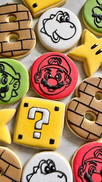 Mario Cookies Decorated Easy, Mario Kart Cookies Decorated, Mario Theme Cookies, Super Mario Decorated Cookies, Super Mario Brothers Cookies, Mario Royal Icing Cookies, Mario Brothers Cookies Decorated, Mario Birthday Party Cookies, Mario Bros Cookies Decorated