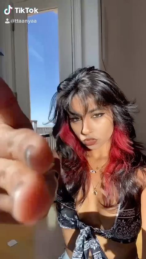 taanyaar on Instagram: I present to you, my favorite video I’ve ever made #makeup #browngirl #desi #indian #transformation #makeupinspo #alt #hair #babymullet… Indian Dyed Hair, Indian Hair Dye, Alt Girl Hair, Alt Hair Dye, Tanya Ravichandran, Alt Hair, Half Dyed Hair, Split Dyed Hair, Girl Hair Colors