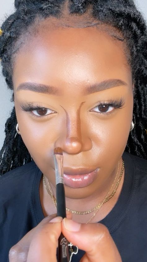 kafayatx on Instagram: Not everyday harsh nose contour lol. Sometimes I like this bronzed softer look, without the harsh straight line on top. Products🎂… Nose Bronzer, Button Nose Contour, Bronzer Application, Nose Contour, Small Nose, Button Nose, Nose Contouring, Makeup Styles, Dark Skin Makeup