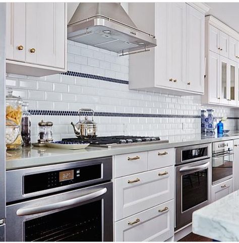 Subway tile with accent band inspiration Sarah Richardson Design Kosher Kitchen, Sarah Richardson Design, Kitchen Planning, Wall Ovens, Double Ovens, 2024 Kitchen, Sarah Richardson, Storage Inspiration, Single Wall Oven