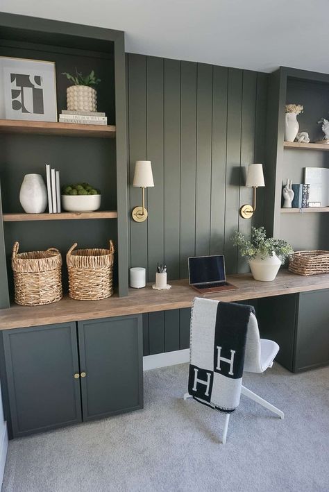 Diy Built In, Basement Office, Office Built Ins, Outfit Office, Home Office Layout, Office Aesthetic, Small Home Offices, Office Remodel, My Home Office