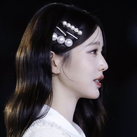 Wonyoung Jawline, Wonyoung Front Profile, Wonyoung Front Face, Wonyoung Side View, Wonyoung Nose, Wonyoung Side Profile, Wonyoung Icons Lq, Lips Sketch, Straight Nose