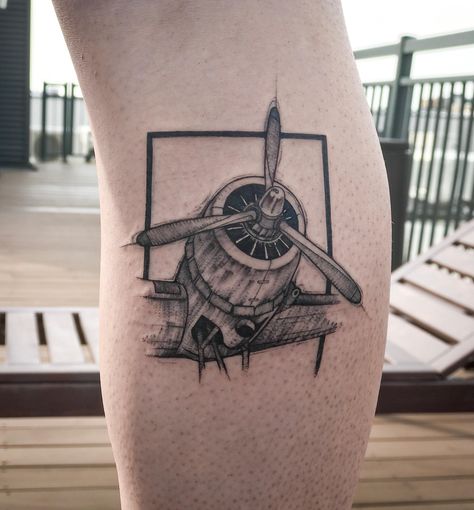 Jet Engine Tattoo, Vintage Airplane Tattoo, Airplane Propeller Tattoo, Aircraft Tattoo Ideas, Vintage Plane Tattoo, Propeller Tattoo, Aircraft Tattoo, Airplane Watercolor, Aviation Tattoo