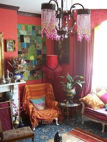 Domythic Bliss: Bohemian Style Bohemian Chic Living Room, Bohemian Home Office, Bohemian Chic Home, Bohemian Style Interior, Beach House Interior Design, Bohemian Living Rooms, Boho Interiors, Trendy Living Rooms, Bohemian Interior