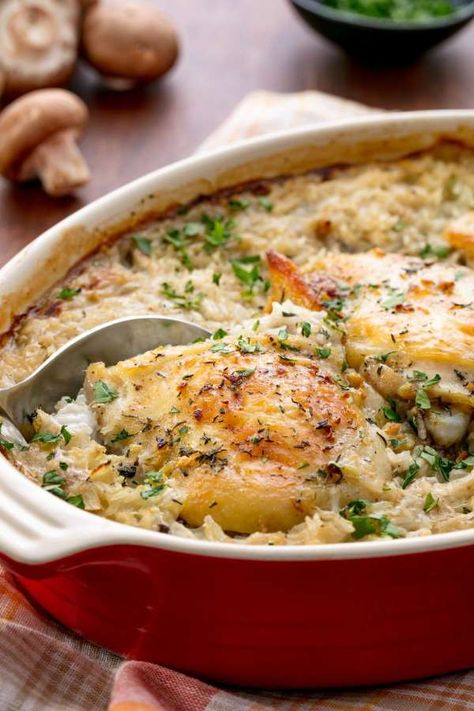 Easy Chicken And Rice Casserole, Chicken Rice Casserole Recipes, Easy Chicken Casserole Recipes, Chicken Casseroles, Chicken And Rice Casserole, Chicken Casserole Easy, Easy Chicken And Rice, Chicken Rice Casserole, Rice Casserole Recipes